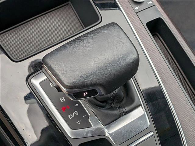 Certified 2023 Audi Q5 2.0T Premium w/ Convenience Package AWD/4WD image 11