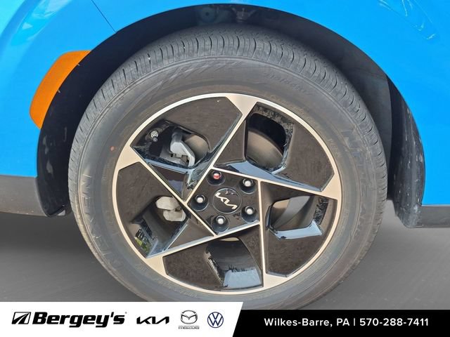 Used 2024 Kia Soul EX FWD image 11