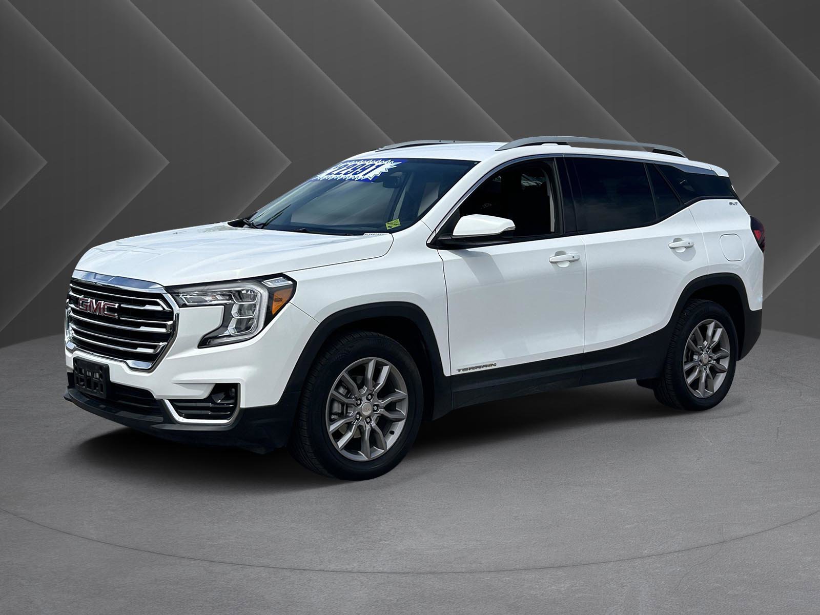 Used 2024 GMC Terrain SLT AWD/4WD image 36