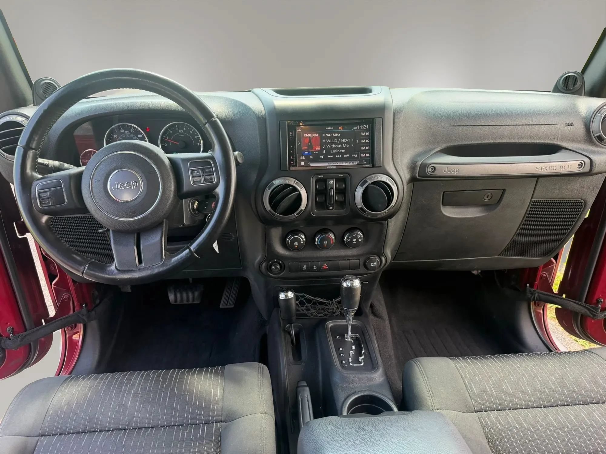 Used 2012 Jeep Wrangler Unlimited Sport AWD/4WD image 10