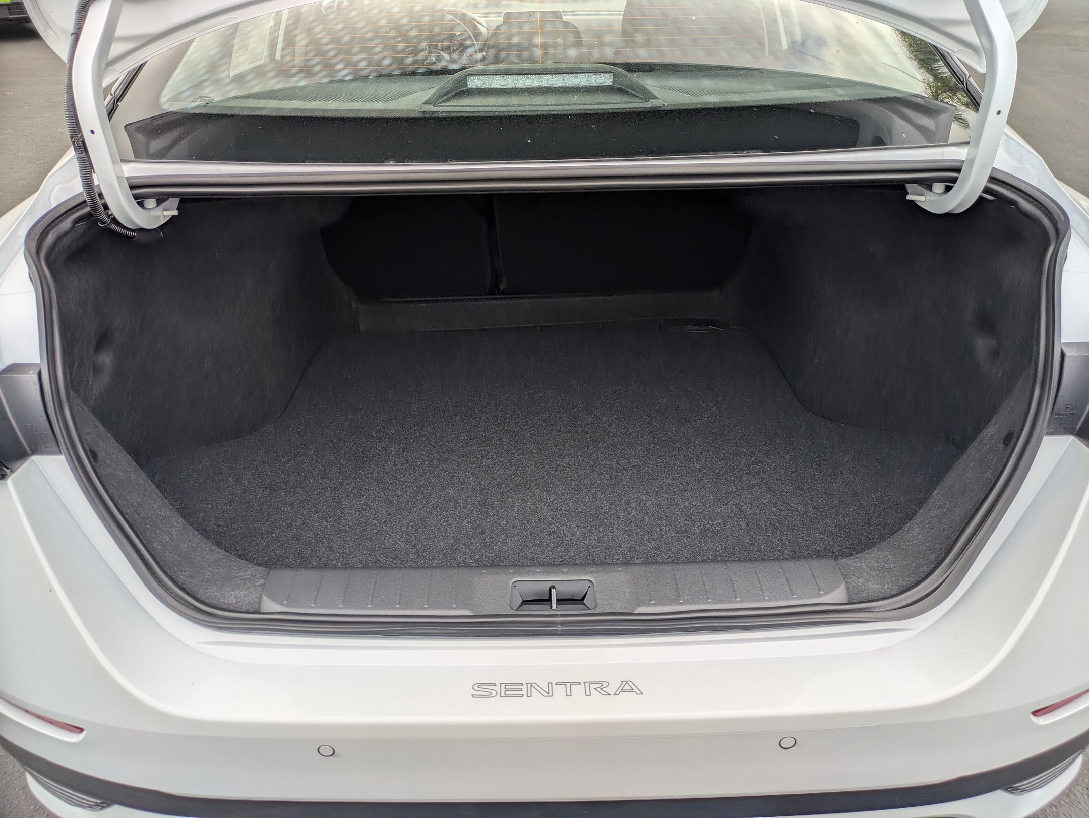 New 2025 Nissan Sentra SR image 19