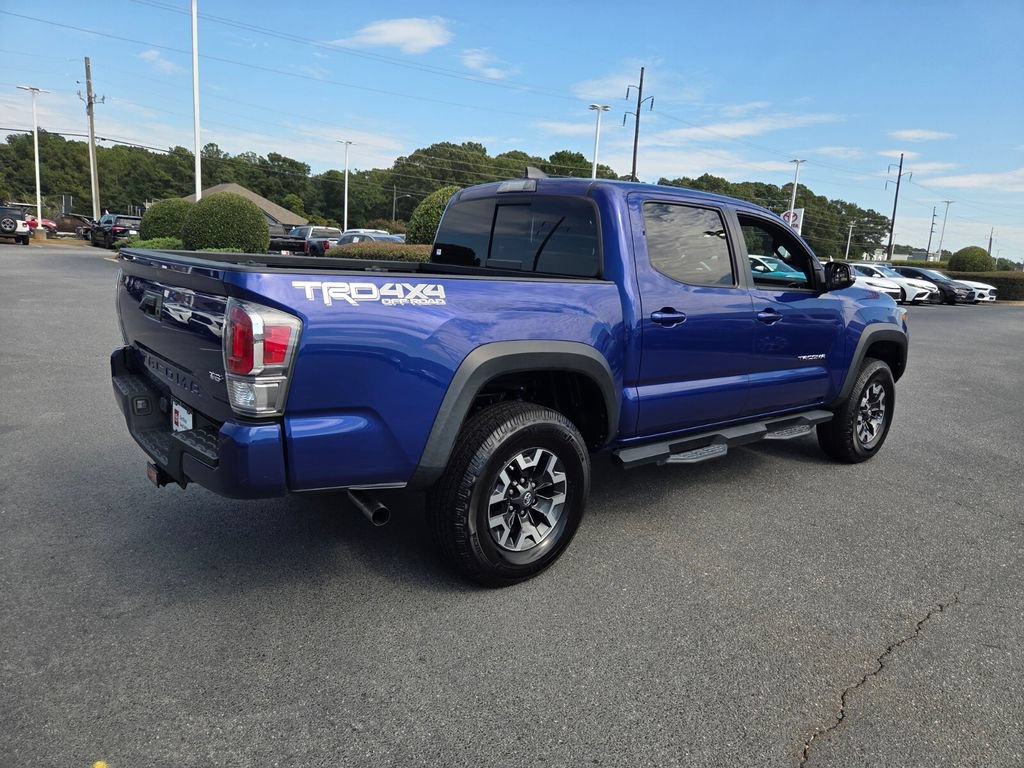 Certified 2023 Toyota Tacoma TRD Off-Road w/ TRD Premium Off Road Package AWD/4WD image 10
