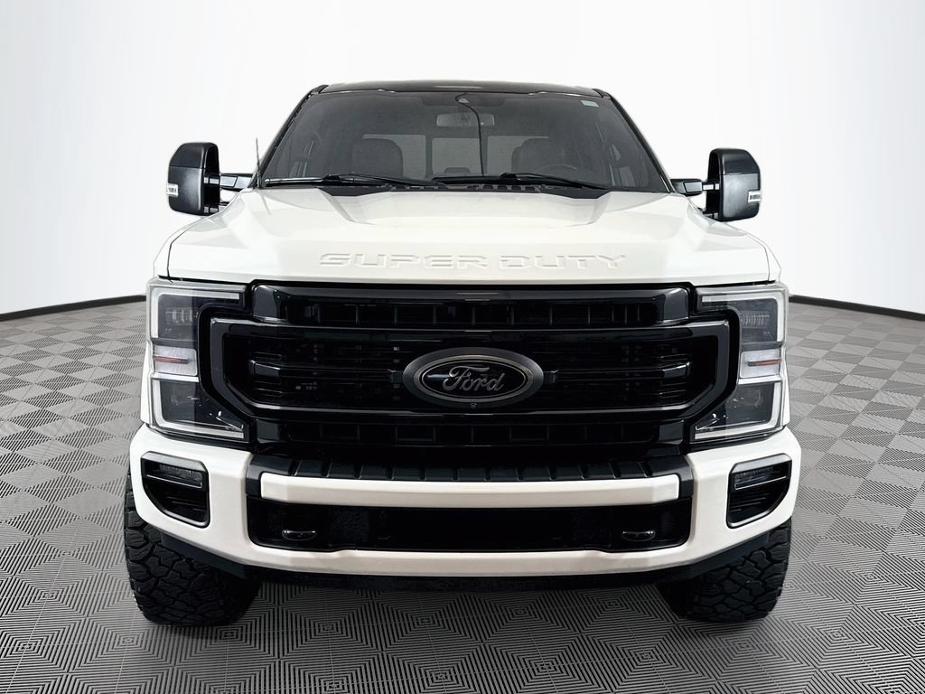 Used 2022 Ford F350 Lariat w/ Black Appearance Package AWD/4WD image 2