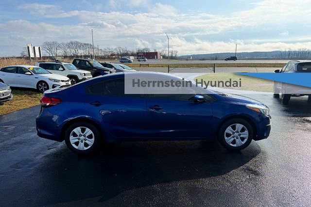 Used 2018 Kia Forte LX image 27