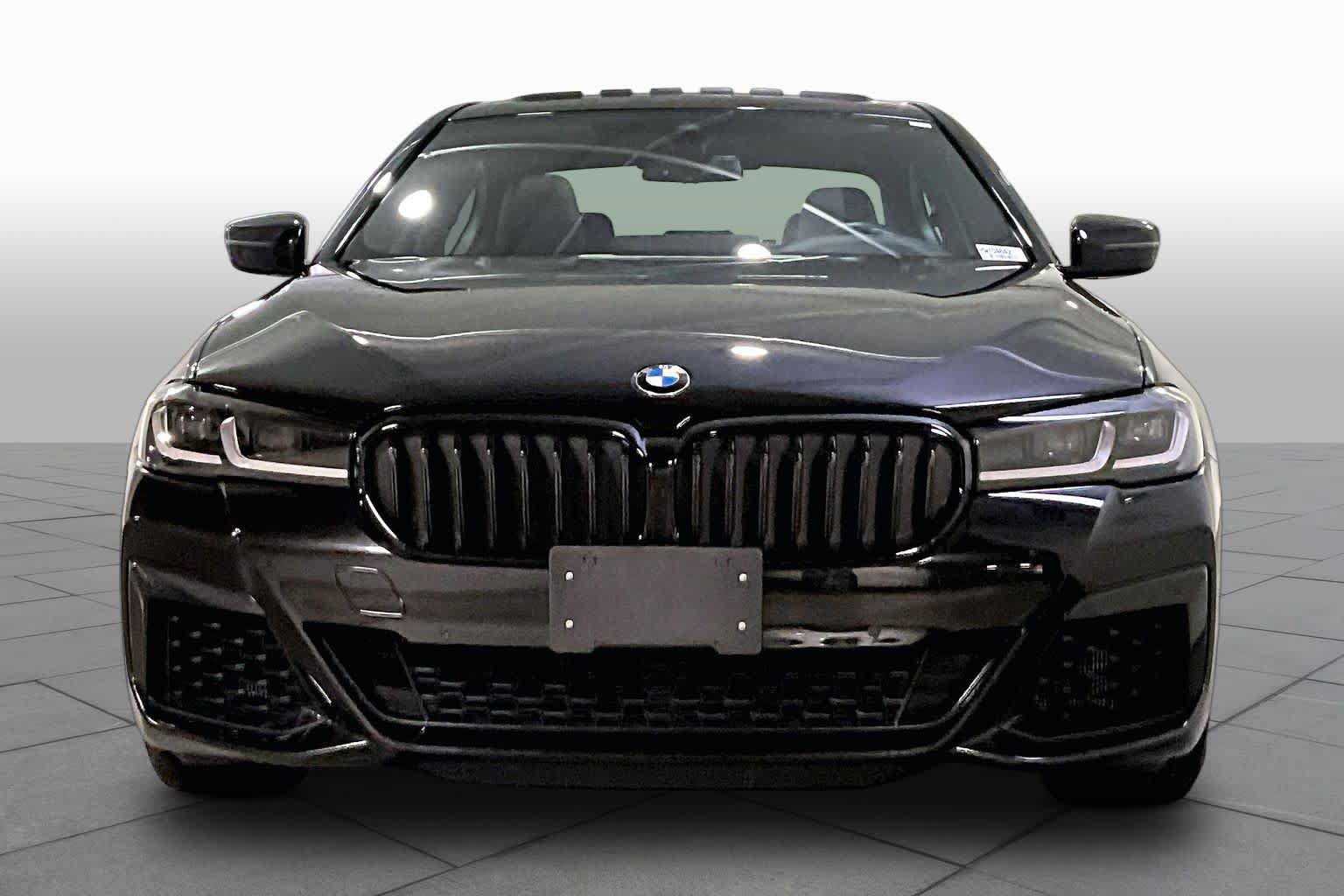 Certified 2023 BMW 540i xDrive w/ M Sport Package AWD/4WD image 3