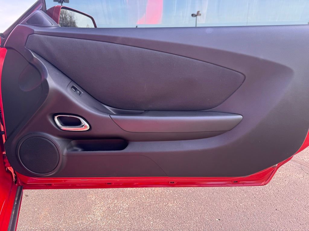 Used 2010 Chevrolet Camaro SS w/ RS Package RWD image 13