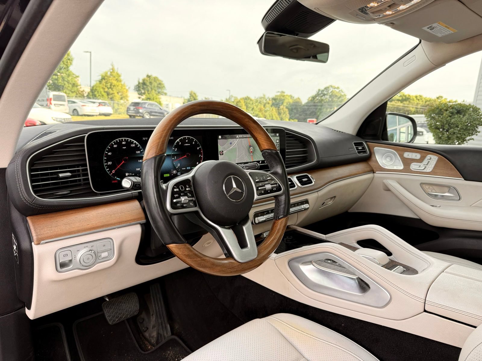 Used 2021 Mercedes-Benz GLS 450 4MATIC image 18