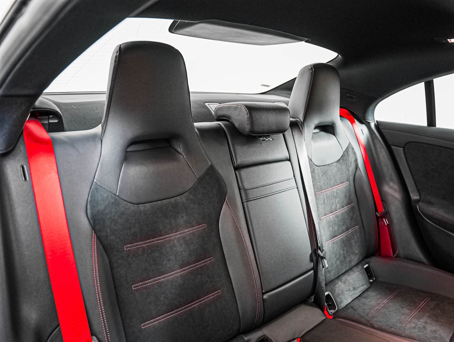Certified 2025 Mercedes-Benz CLA 45 AMG 4MATIC image 10
