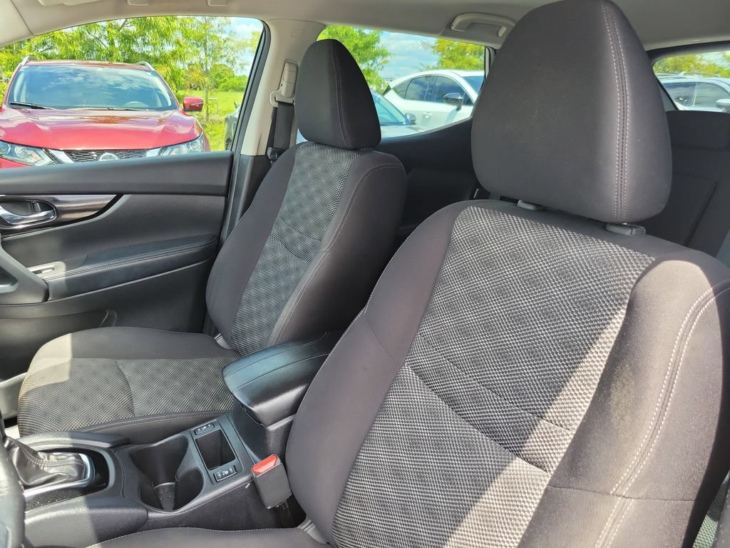 Used 2021 Nissan Rogue Sport SV FWD image 22