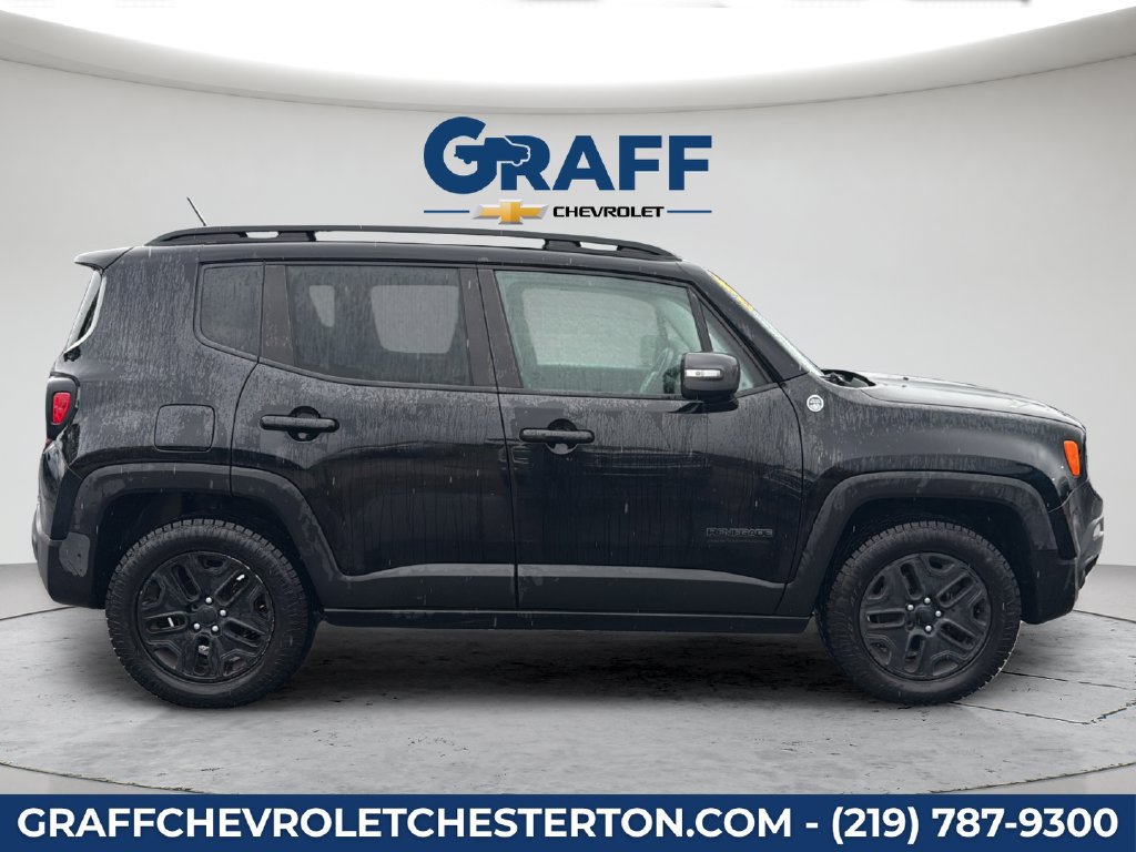 Used 2017 Jeep Renegade Trailhawk AWD/4WD image 9