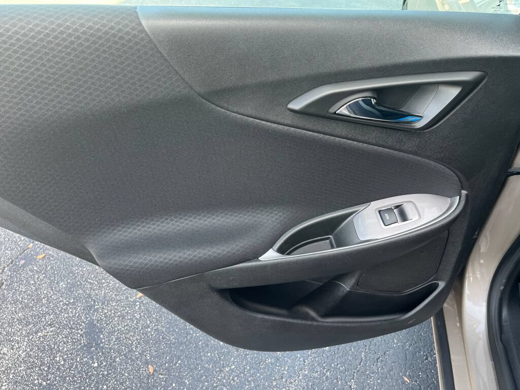 Used 2024 Chevrolet Malibu RS FWD image 20