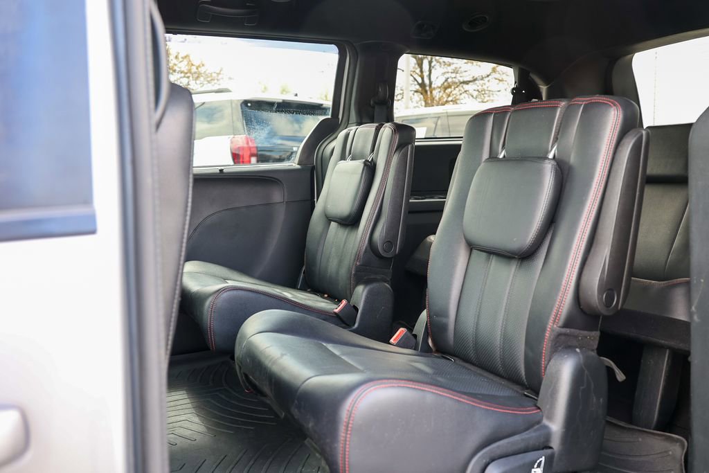 Used 2019 Dodge Grand Caravan GT image 30
