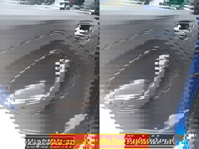 Used 2017 Ford Escape SE w/ Equipment Group 201A image 27