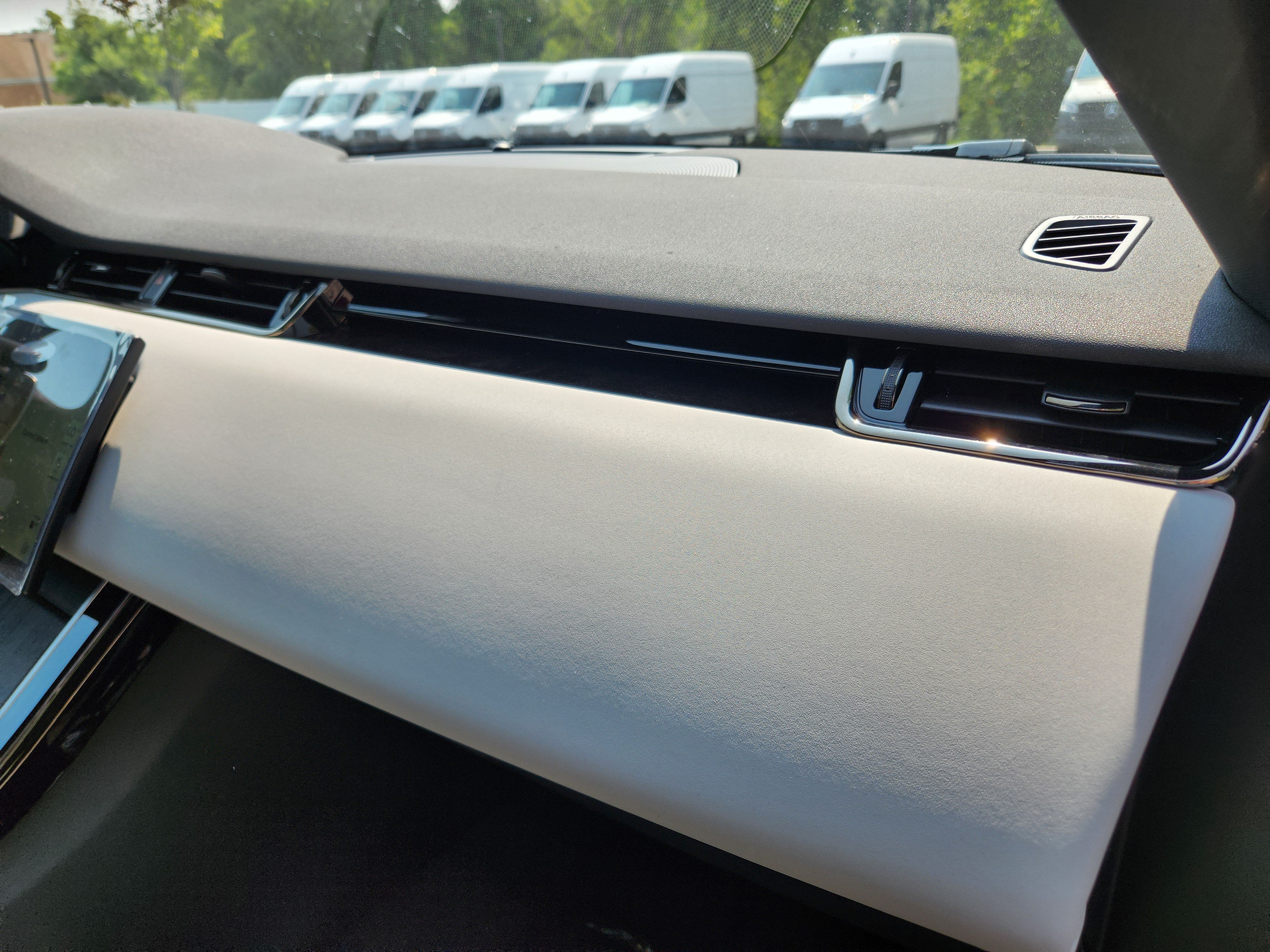 New 2026 Land Rover Range Rover Evoque S AWD/4WD image 13