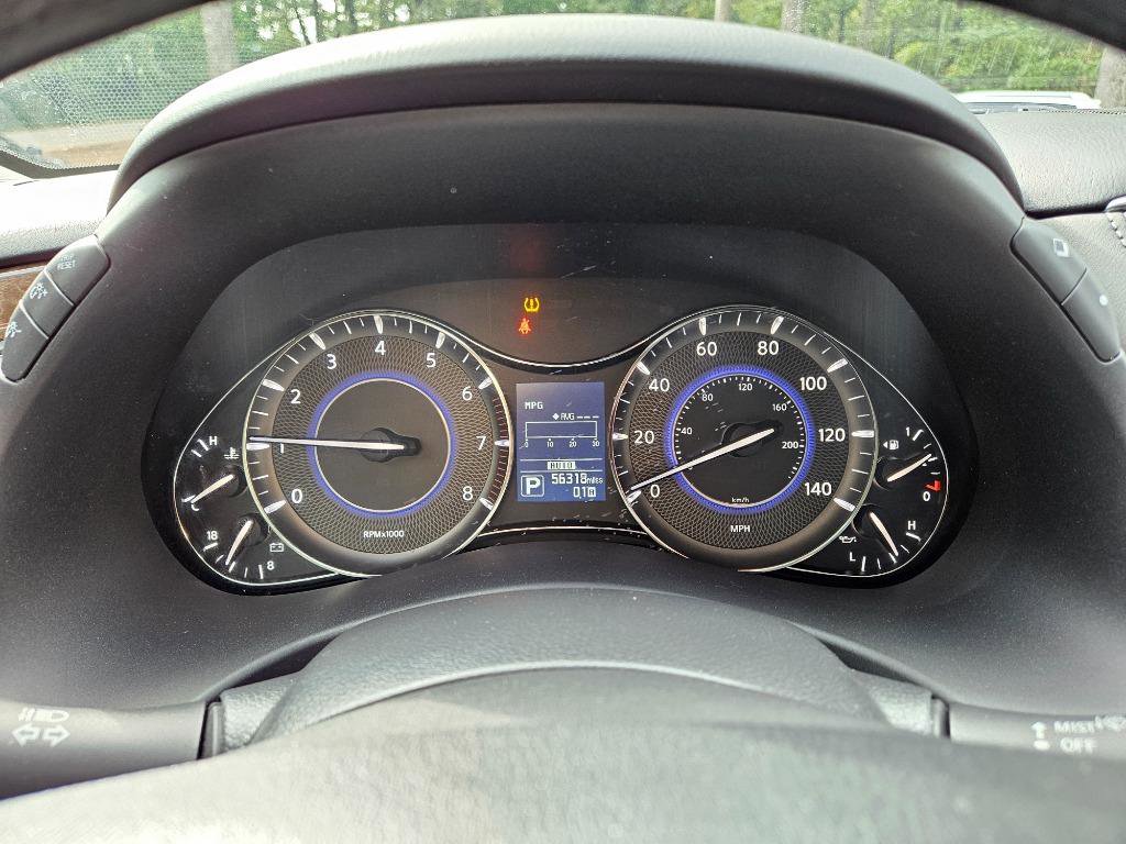 Used 2016 INFINITI QX80 Limited w/ All Season Package image 49