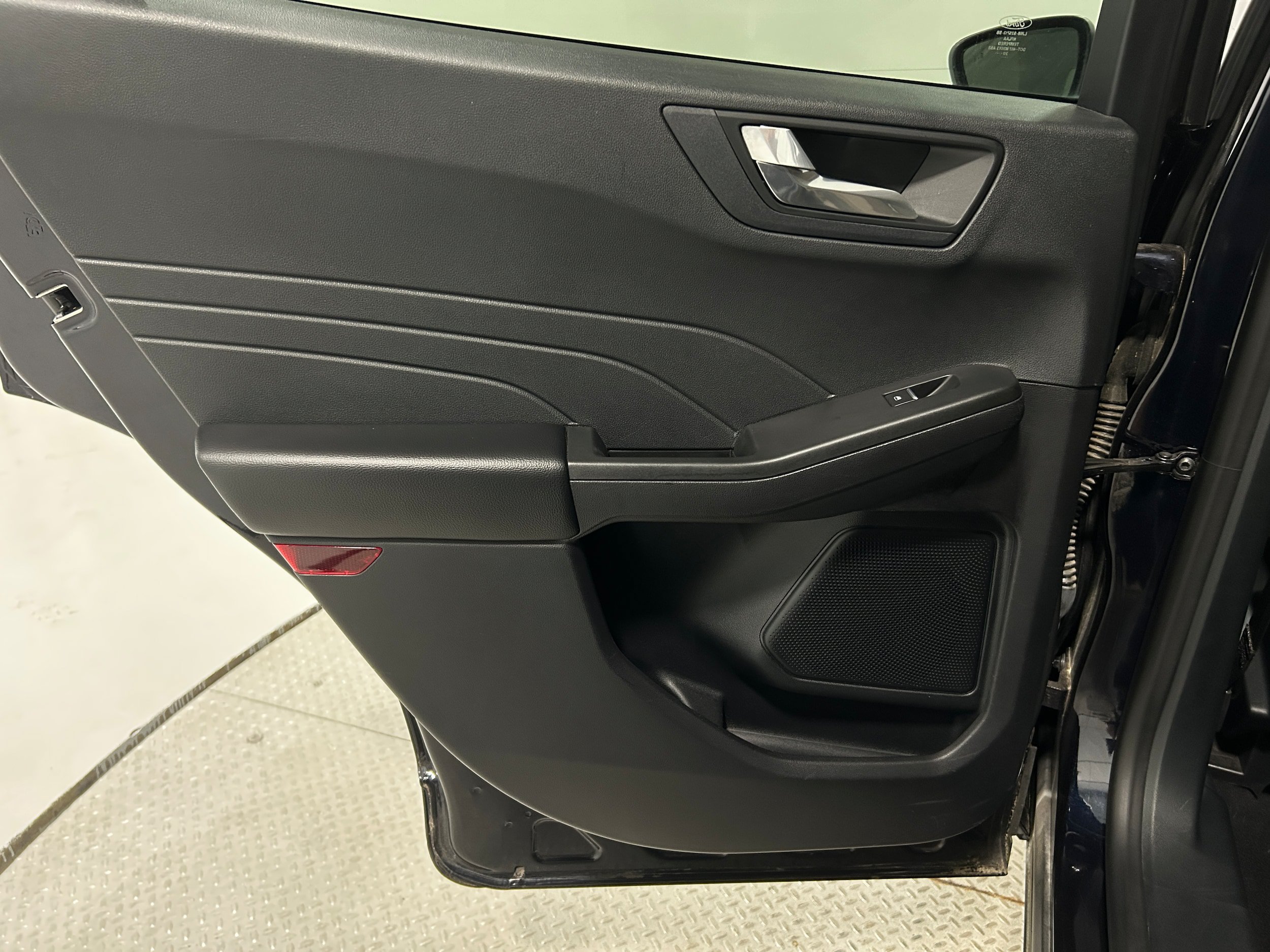 Used 2021 Ford Escape SEL AWD/4WD image 27