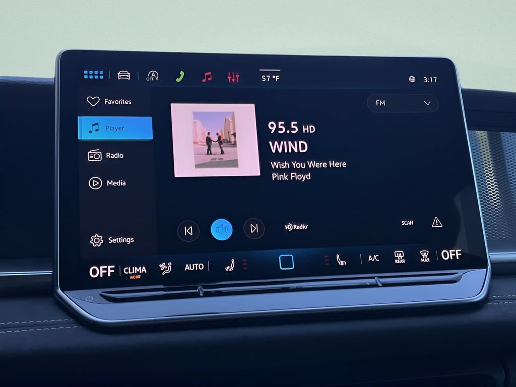 New 2026 Volkswagen Tiguan SE R-Line FWD image 16