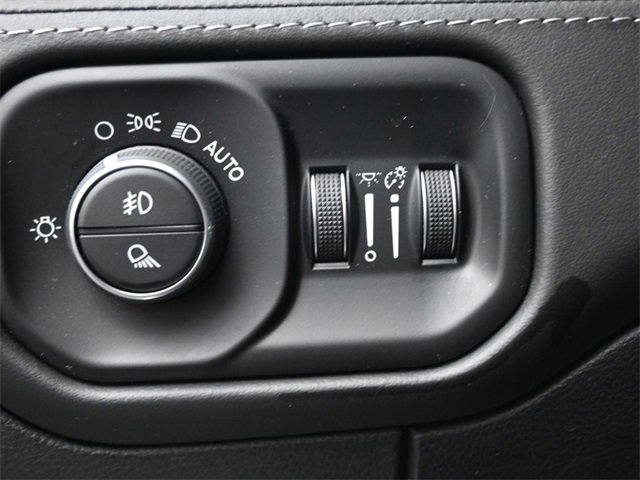 Used 2020 RAM 1500 Limited image 20