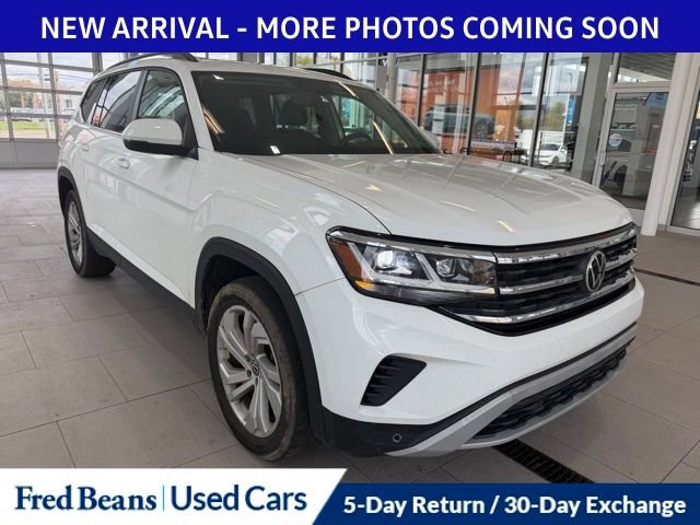 Used 2022 Volkswagen Atlas SE w/ Panoramic Sunroof Package
