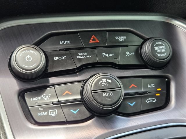 Used 2018 Dodge Challenger R/T Scat Pack RWD image 24