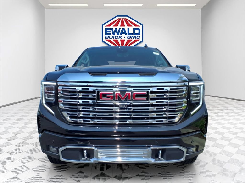 New 2026 GMC Sierra 1500 Denali w/ Denali Reserve Package AWD/4WD image 5