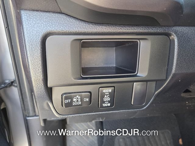 Used 2016 Toyota Tacoma TRD Sport w/ Premium & Technology Package RWD image 30