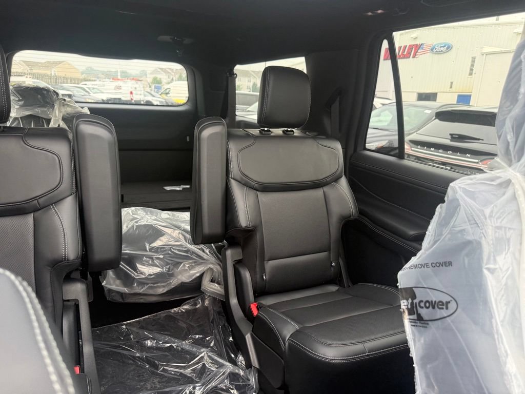 New 2027 Ford Expedition Max Platinum w/ Stealth Performance Package AWD/4WD image 68