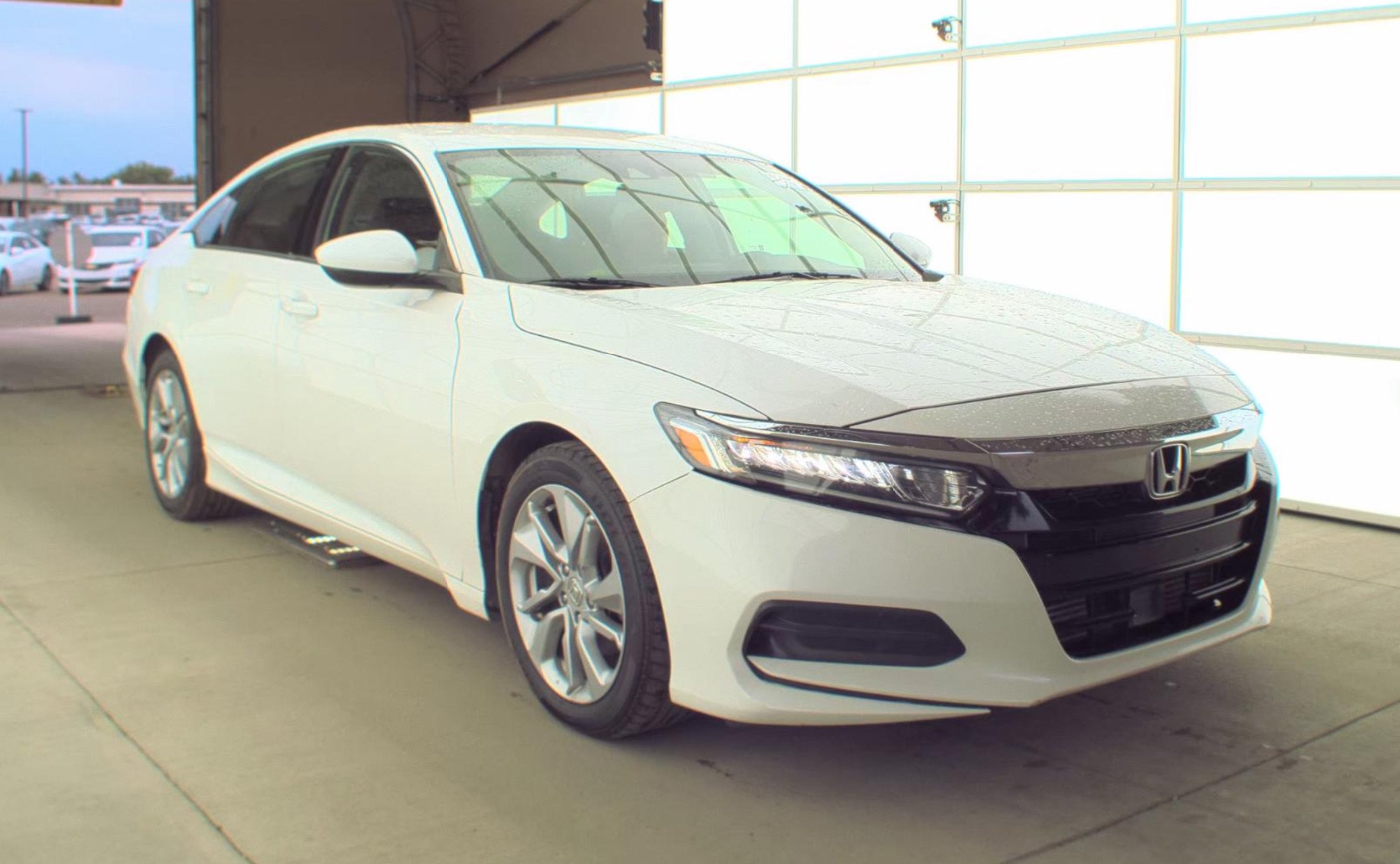 Used 2018 Honda Accord LX image 3