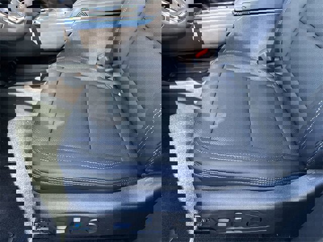 New 2026 Chevrolet Equinox EV LT image 14