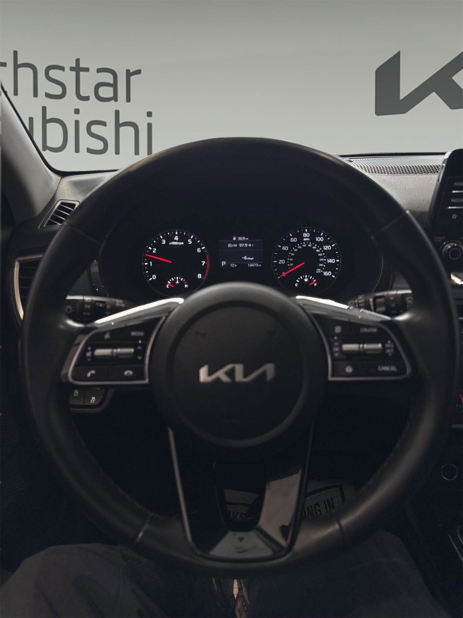 Used 2023 Kia Seltos S image 21