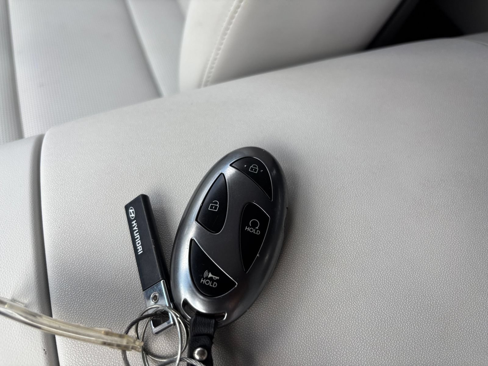 Used 2026 Hyundai Palisade SEL AWD/4WD image 21