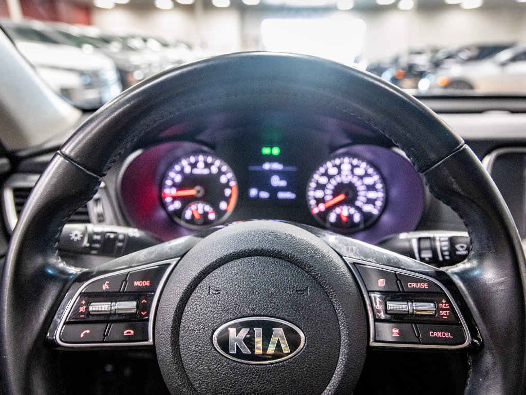Used 2019 Kia Optima EX FWD image 16