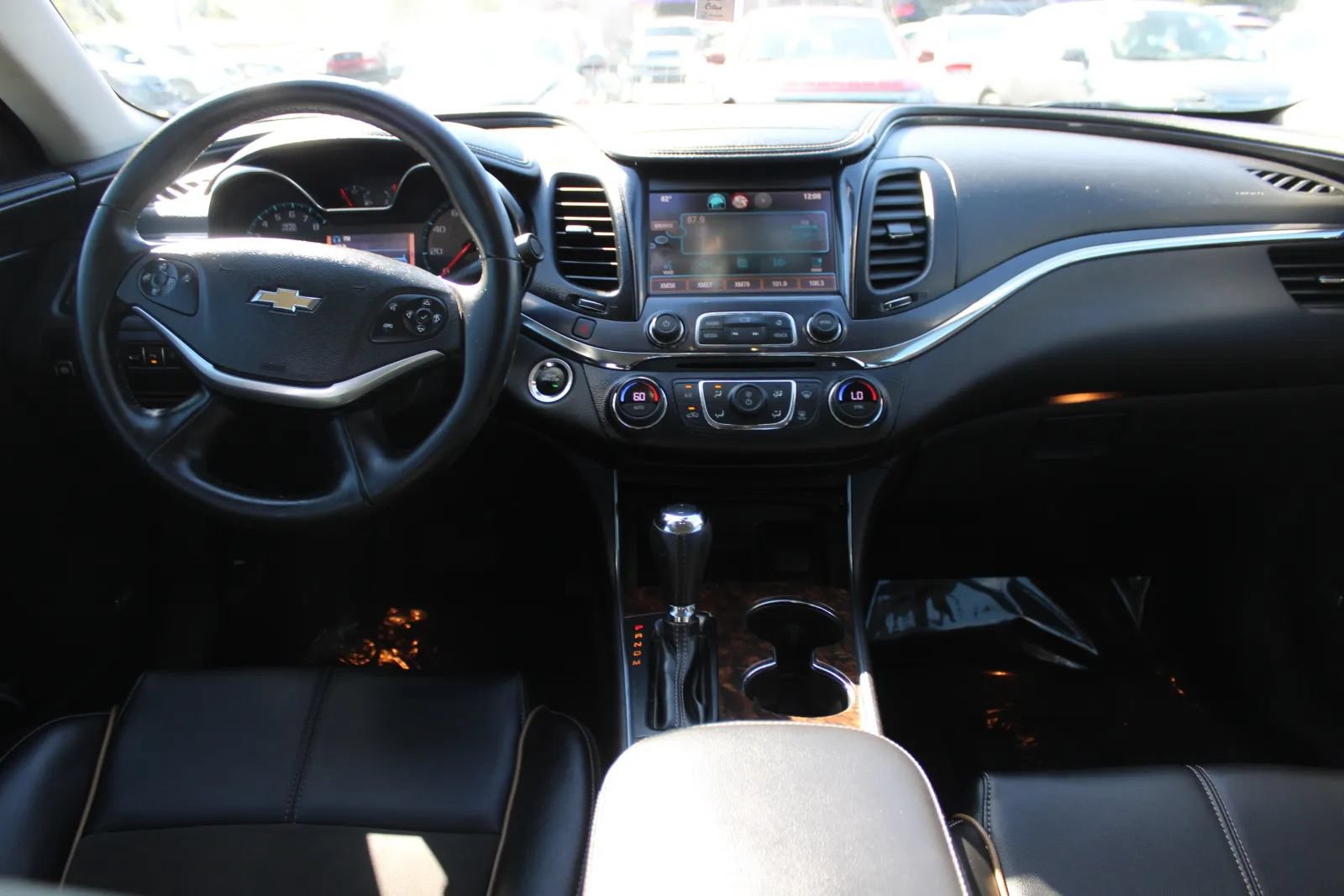 Used 2014 Chevrolet Impala LT FWD image 8