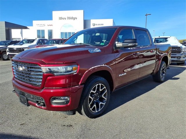 Used 2025 RAM 1500 Laramie w/ Laramie Southwest Edition image 8