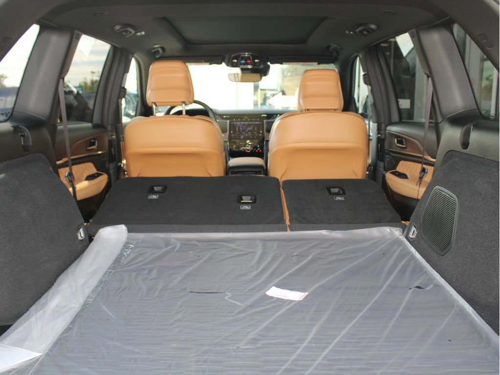 New 2025 Jeep Grand Cherokee Summit image 27