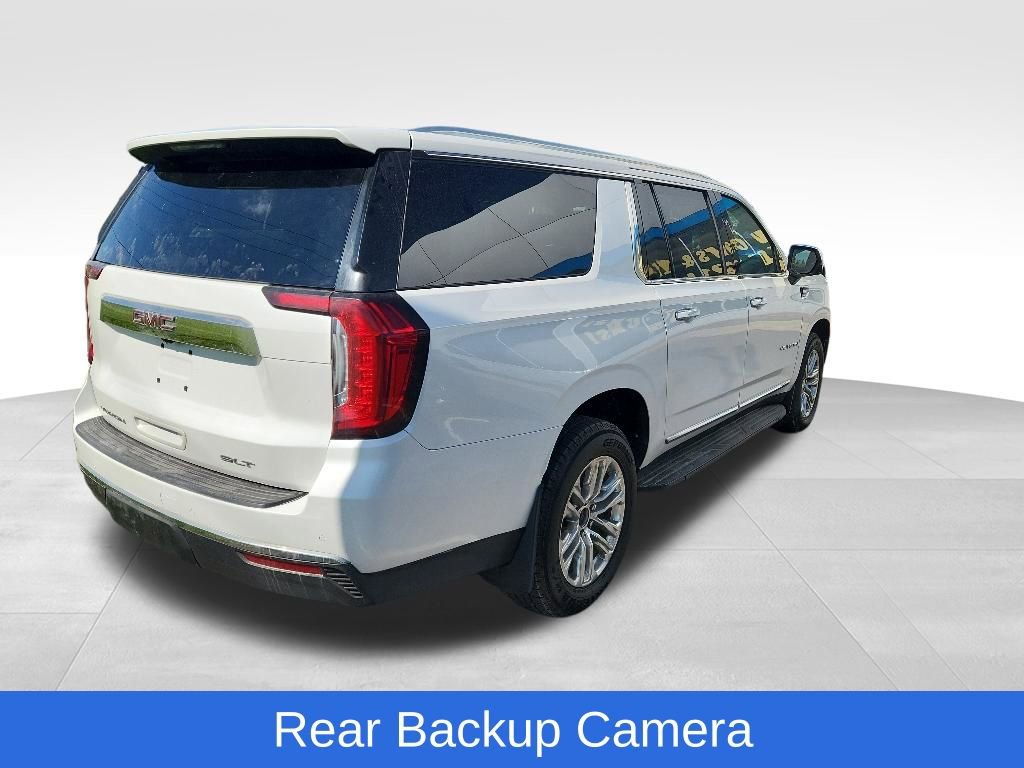 Used 2021 GMC Yukon XL SLT w/ Rear Media and Nav Package AWD/4WD image 3