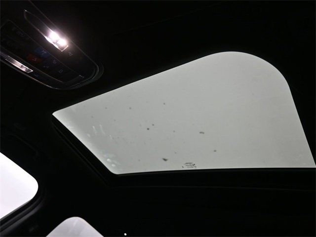 New 2025 Jeep Grand Cherokee Altitude image 14