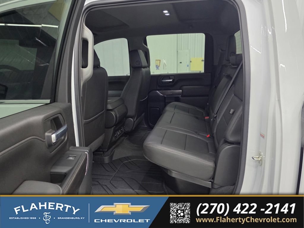Used 2022 Chevrolet Silverado 2500 LTZ AWD/4WD image 11