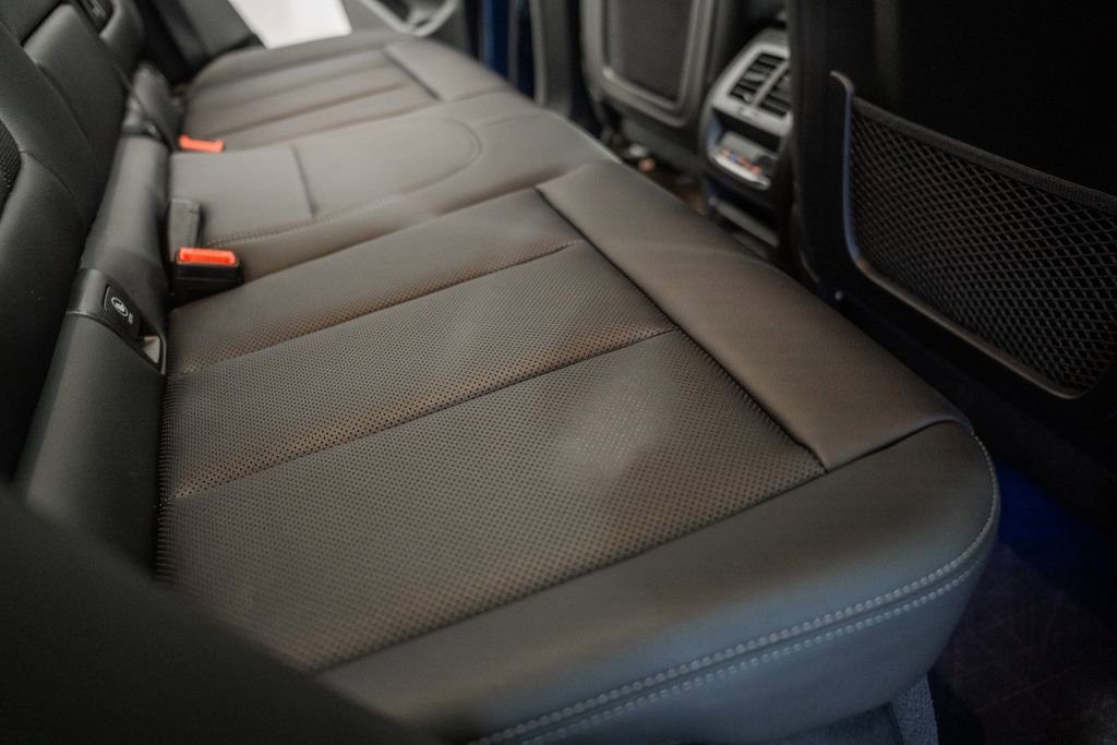 Used 2023 BMW X3 xDrive30i w/ Premium Package image 31