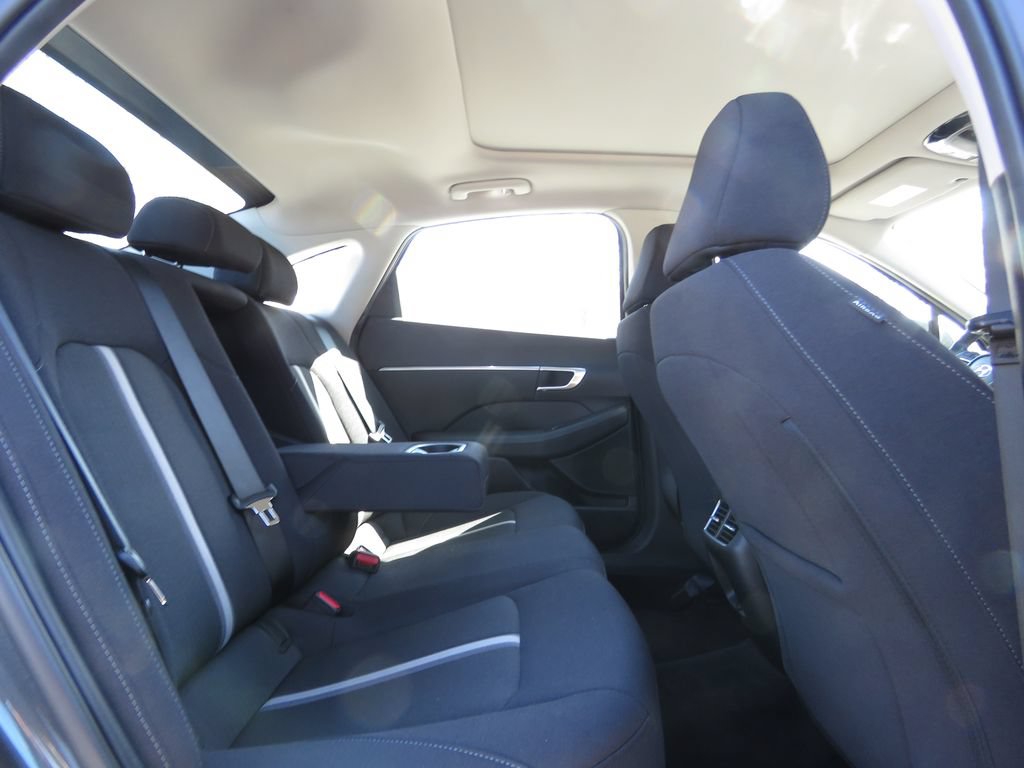 Used 2023 Hyundai Sonata SEL w/ Convenience Package FWD image 16