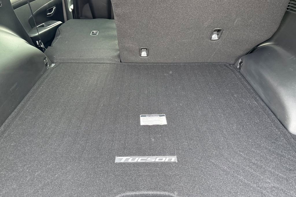 Used 2025 Hyundai Tucson SEL image 13