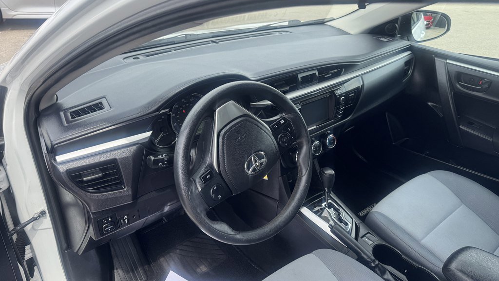 Used 2016 Toyota Corolla L image 14