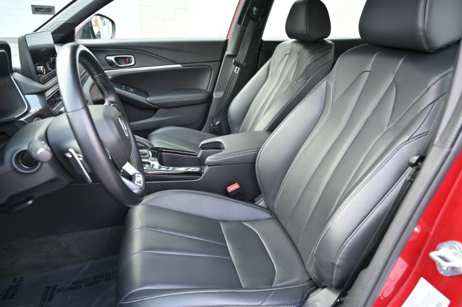 Used 2023 Acura Integra A-Spec image 2