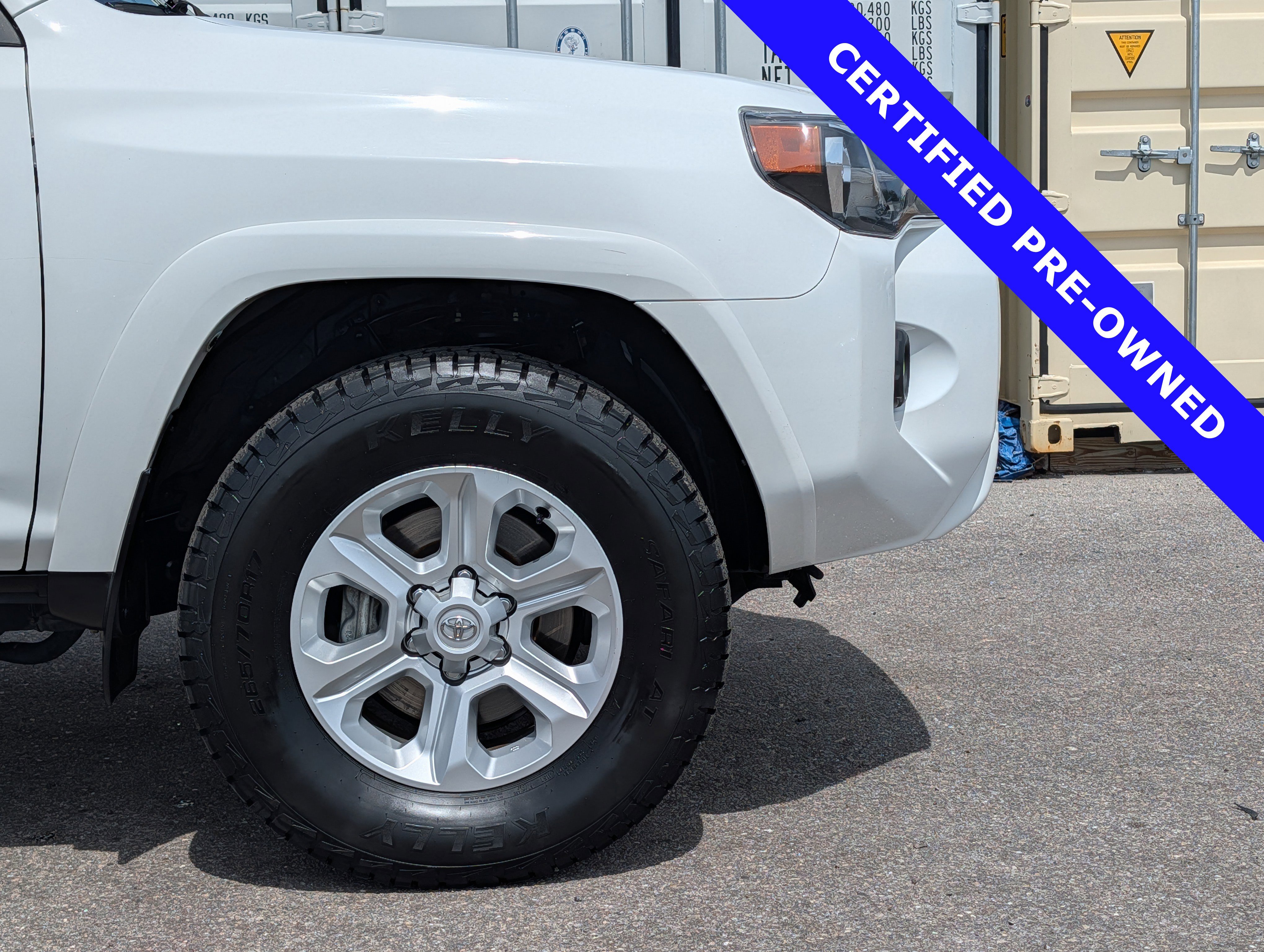Used 2022 Toyota 4Runner SR5 Premium w/ Moonroof Package AWD/4WD image 11