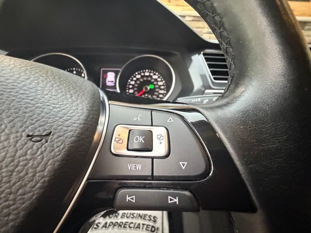 Used 2019 Volkswagen Tiguan SE AWD/4WD image 26