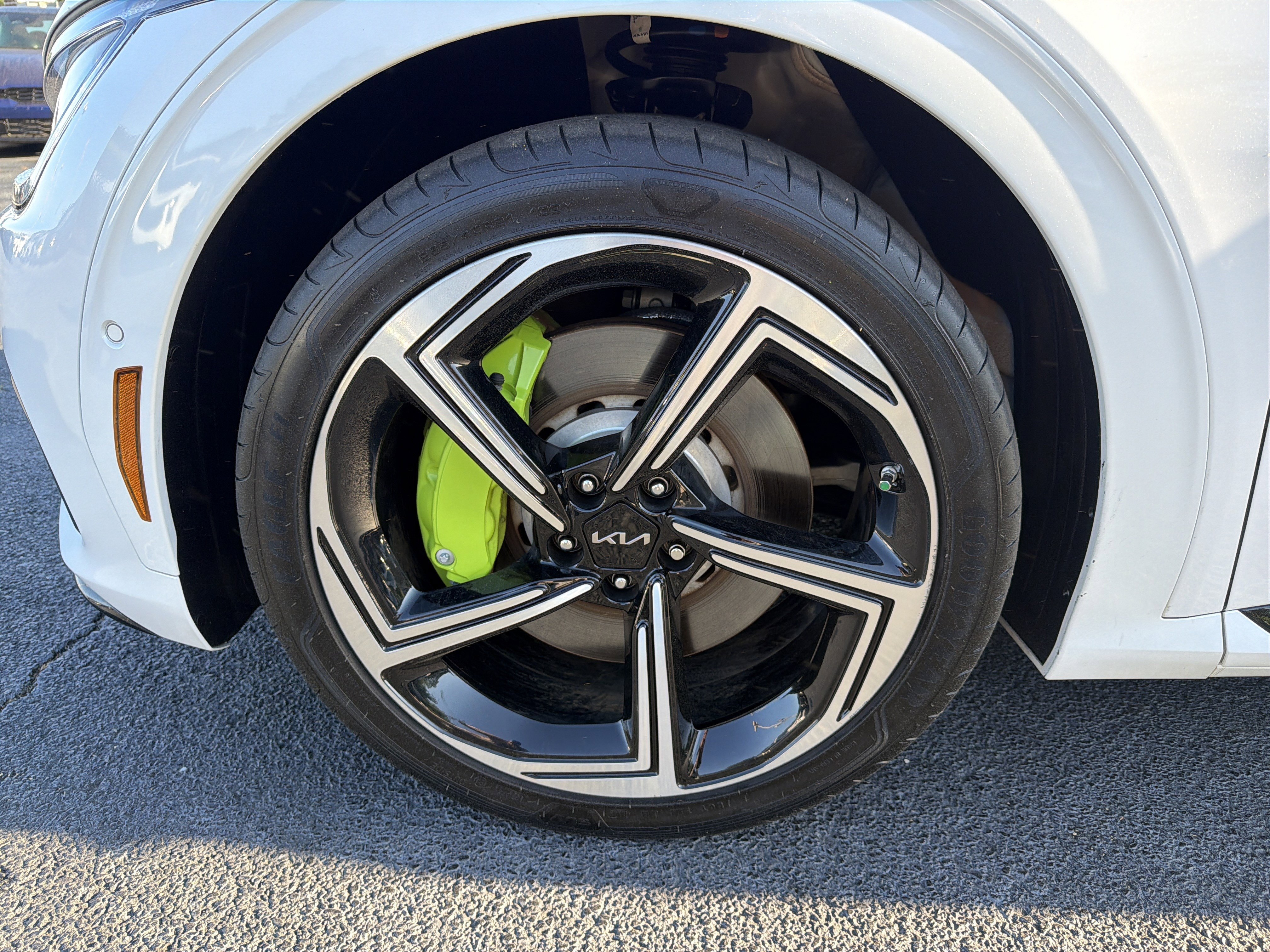 Used 2024 Kia EV6 GT image 9