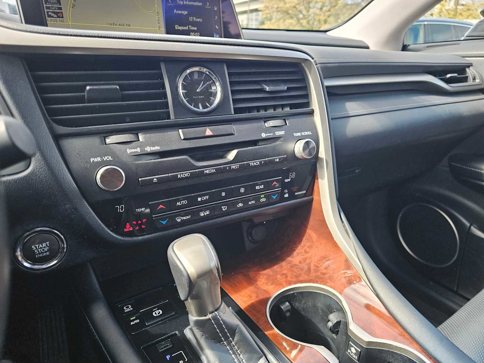 Used 2018 Lexus RX 350L AWD image 26