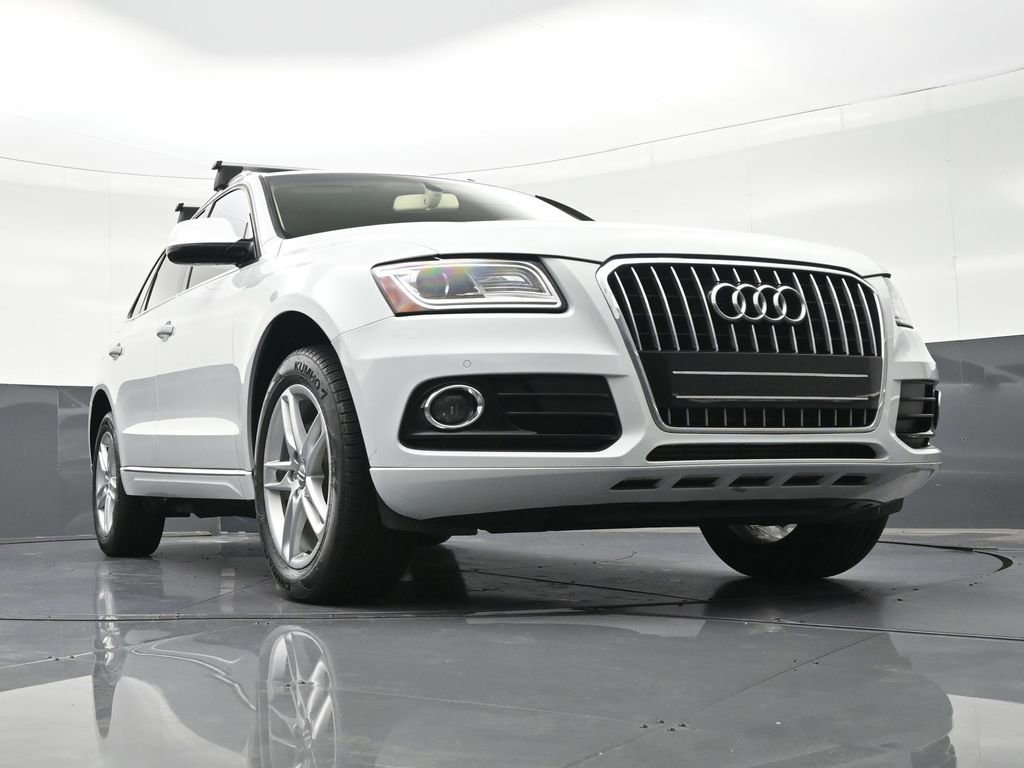 Used 2017 Audi Q5 2.0T Premium AWD/4WD image 32