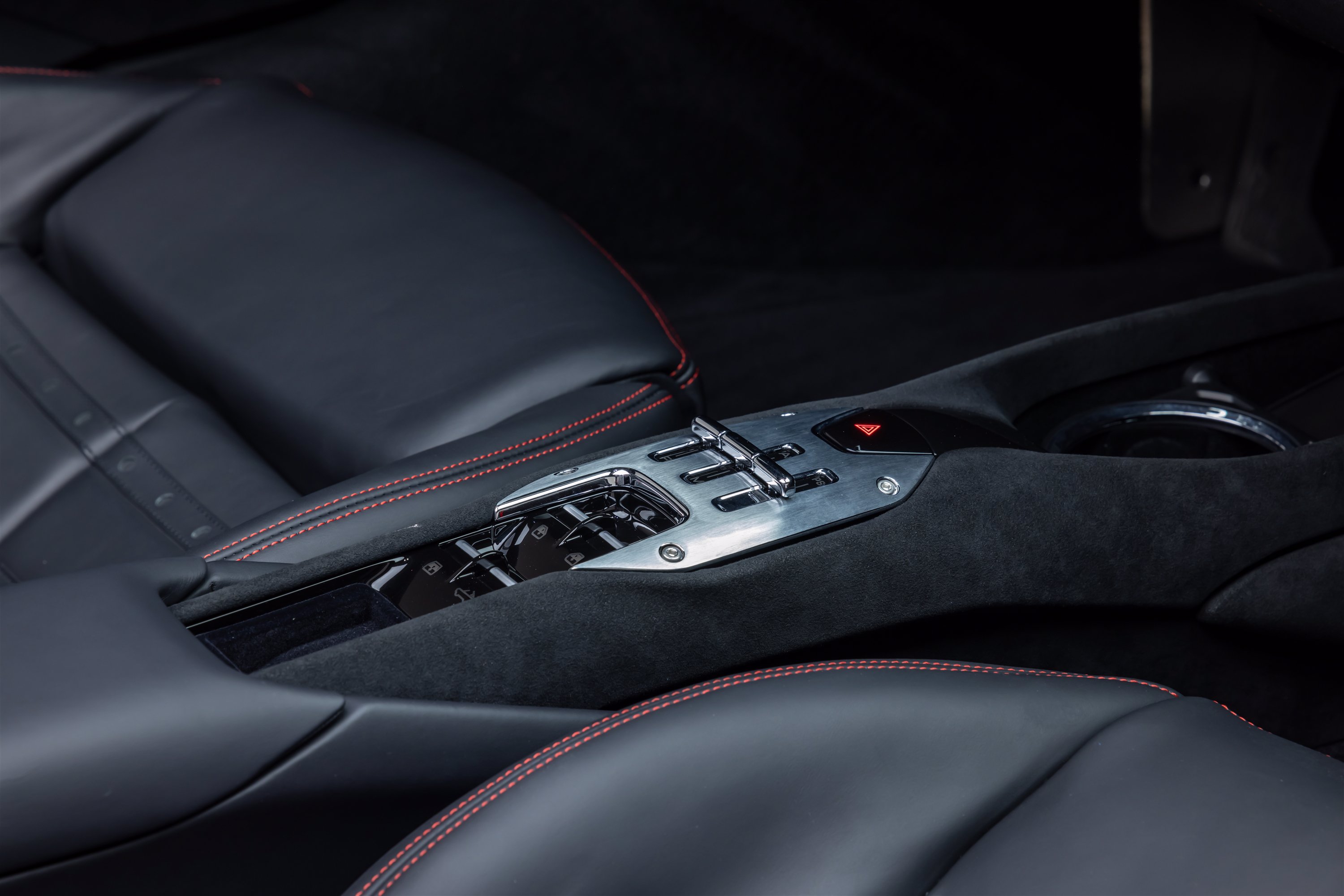 Used 2026 Ferrari 296 GTS RWD image 21