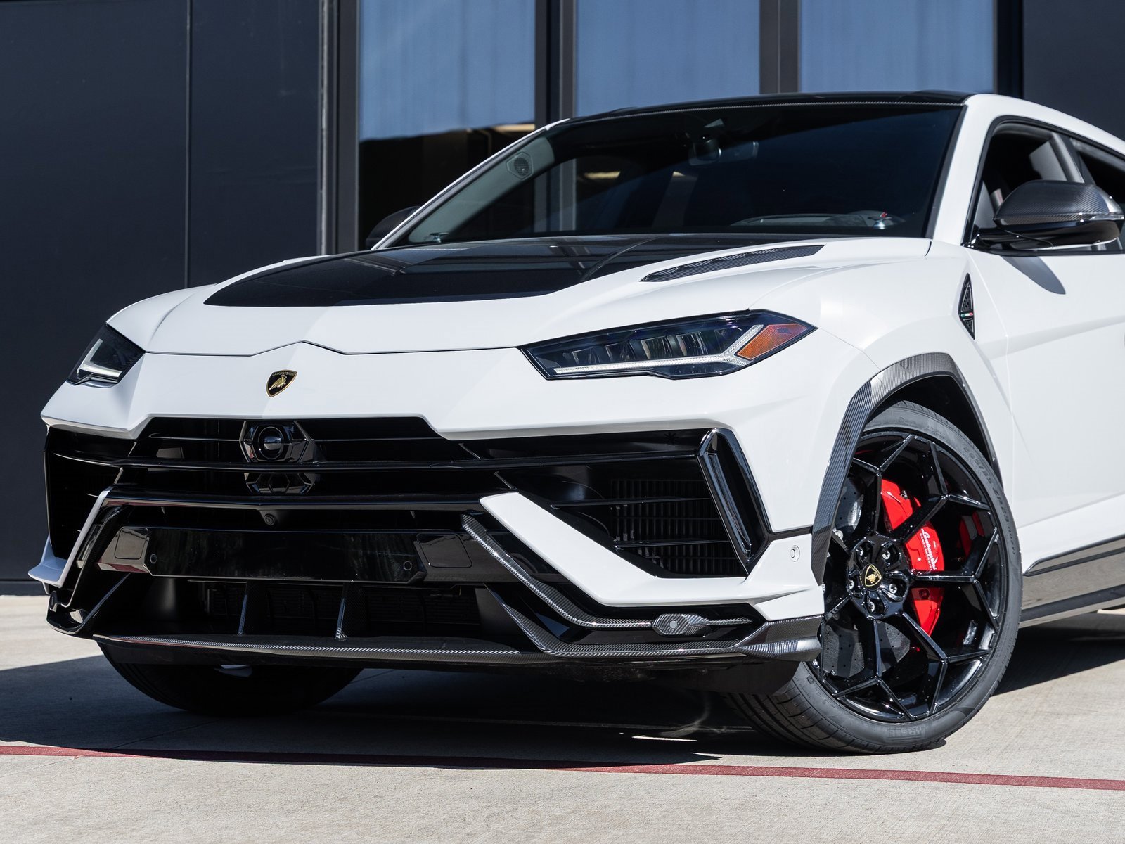 Used 2024 Lamborghini Urus Performante image 3